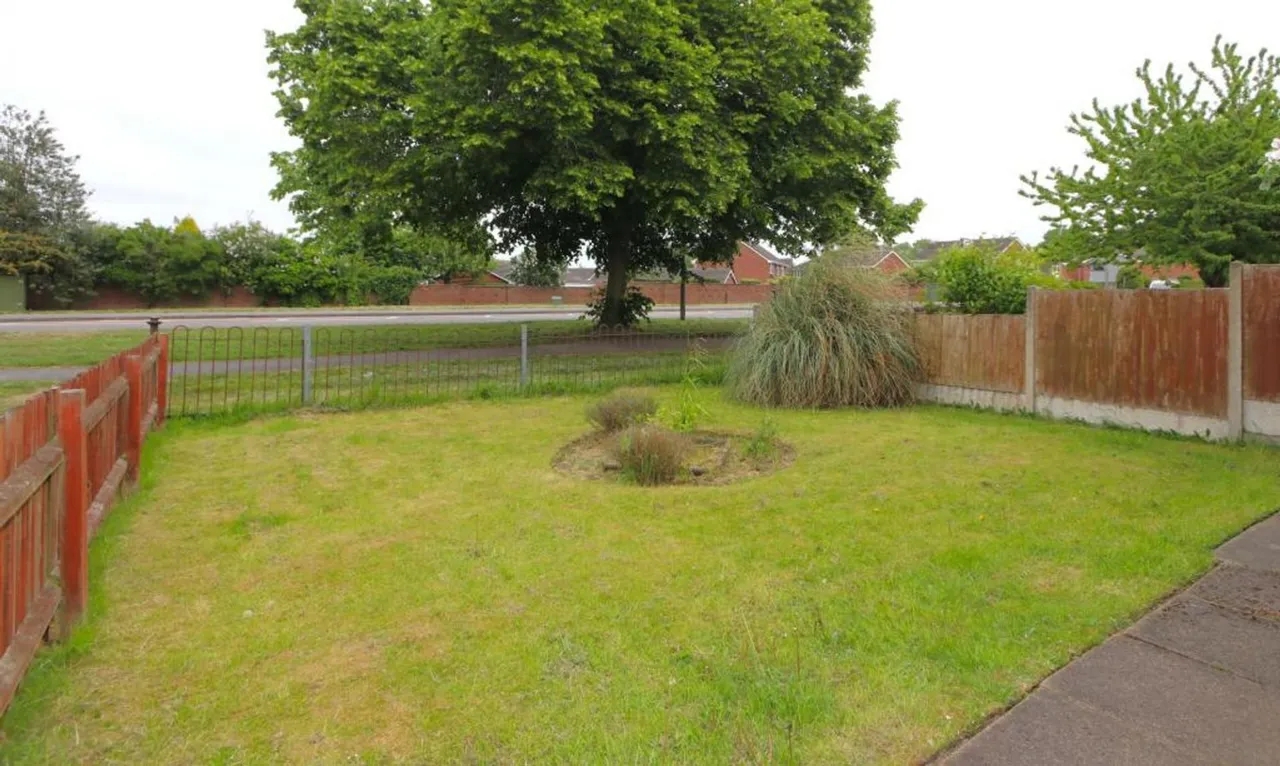 Burton Road, Ashby-De-La-Zouch, LE65, photo 11