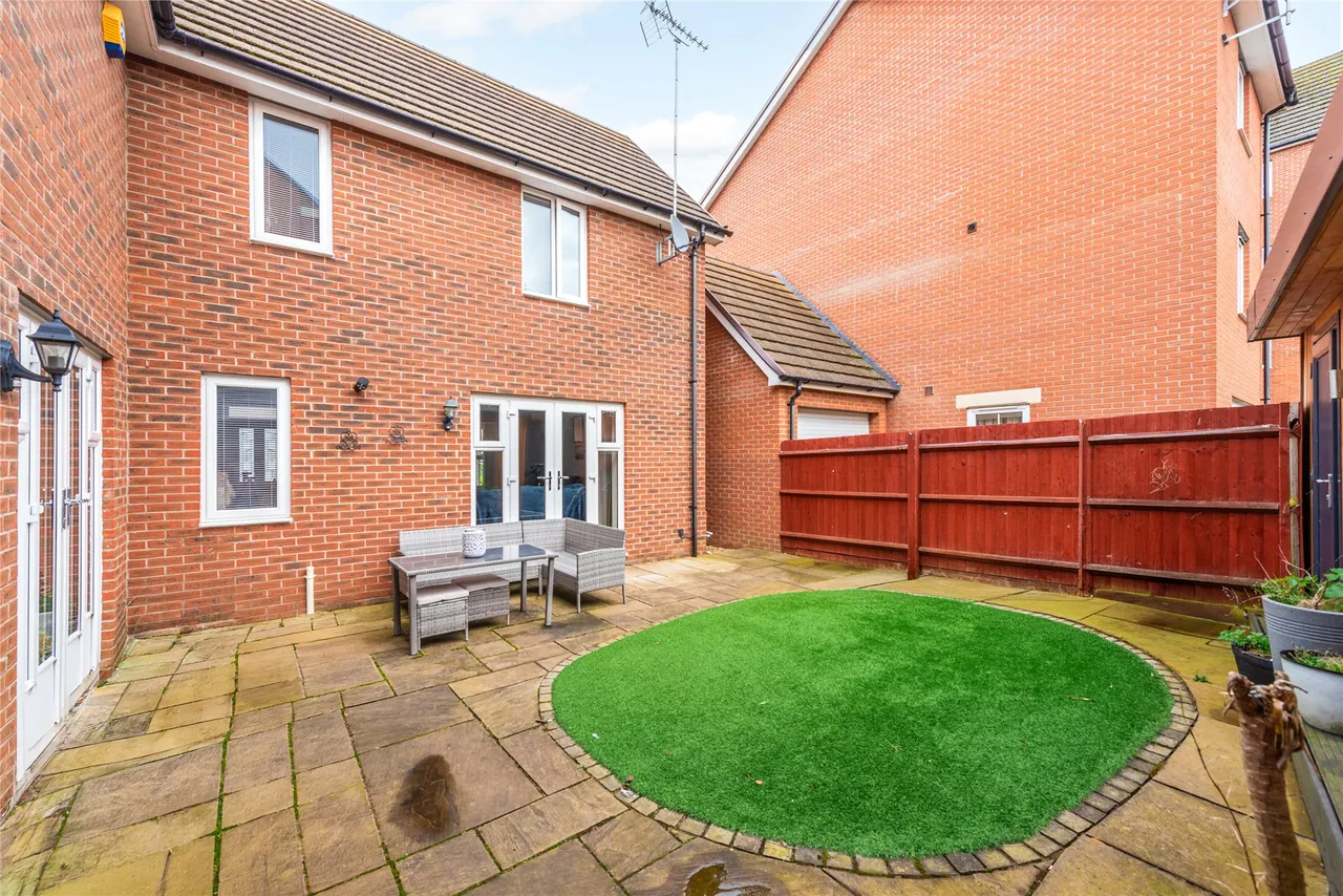 Kiln Drive, Woburn Sands, MK17, photo 14
