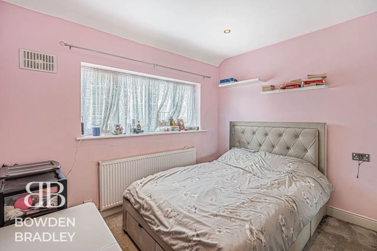 Preston Road, Romford, RM3, photo 12