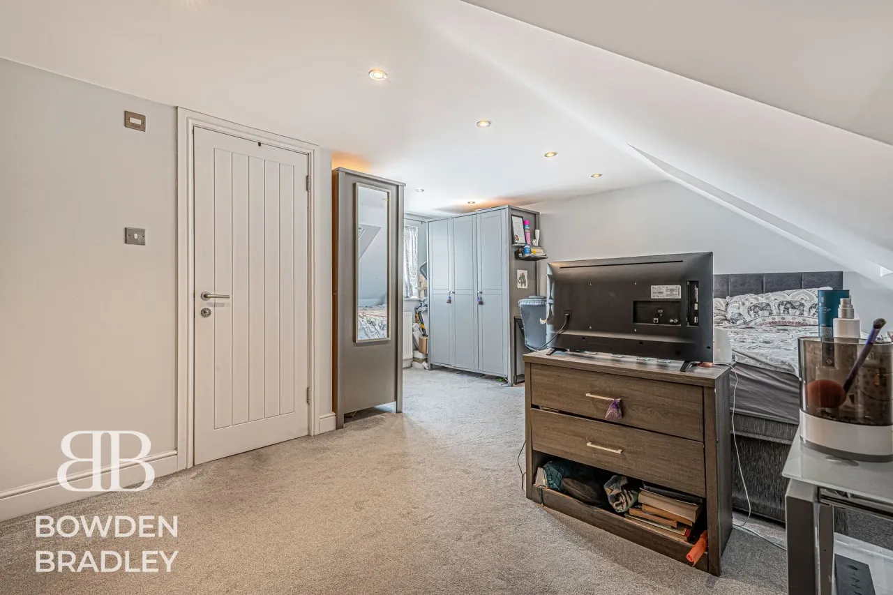 Preston Road, Romford, RM3, photo 17