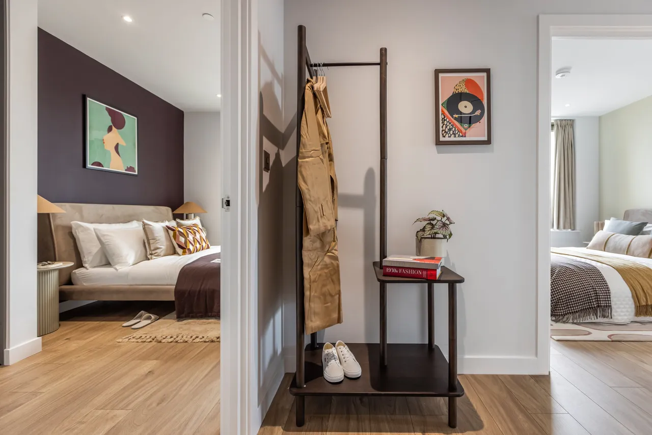 Victoria Road, London, W3, photo 11