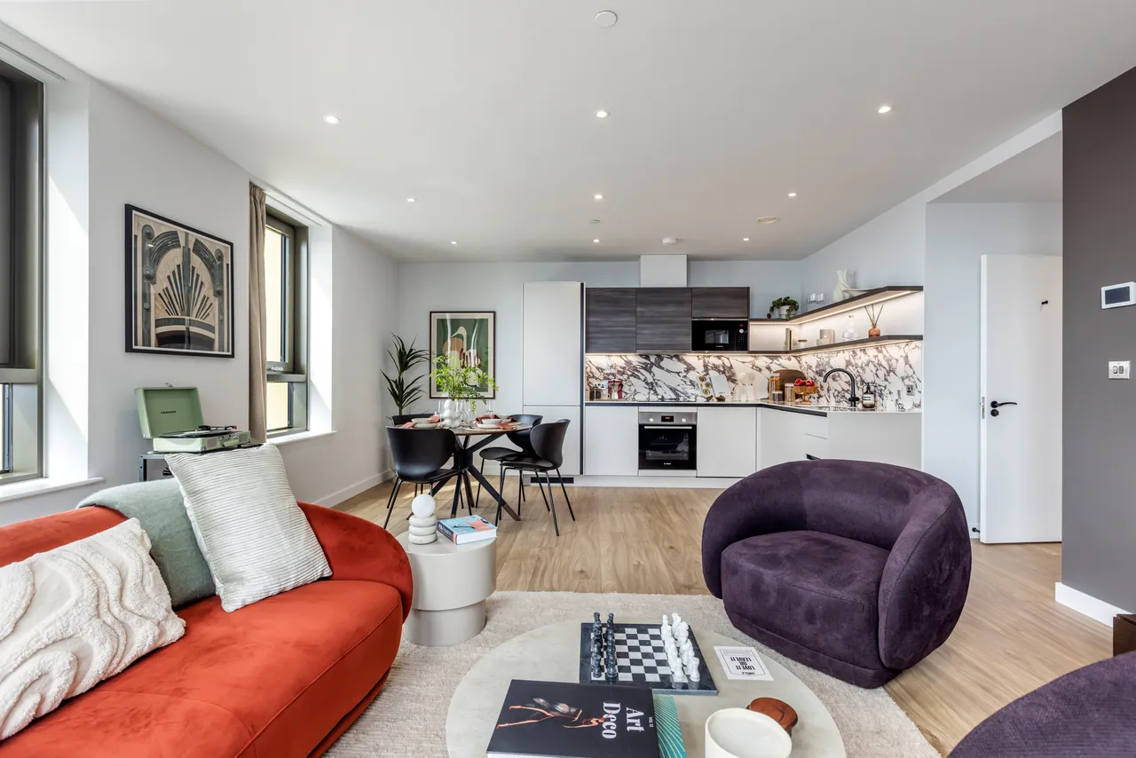 Victoria Road, London, W3, photo 7