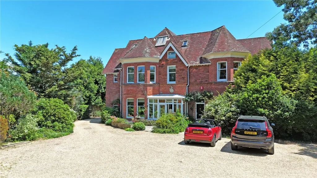 Brockenhurst, Hampshire, photo 24