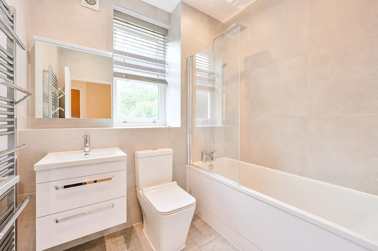 Flat 6, 37 Eaton Rise, Ealing, photo 7
