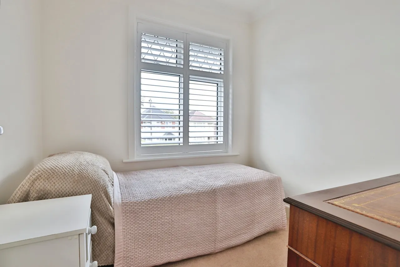 Broughton Avenue, Northbourne, BH10, photo 15
