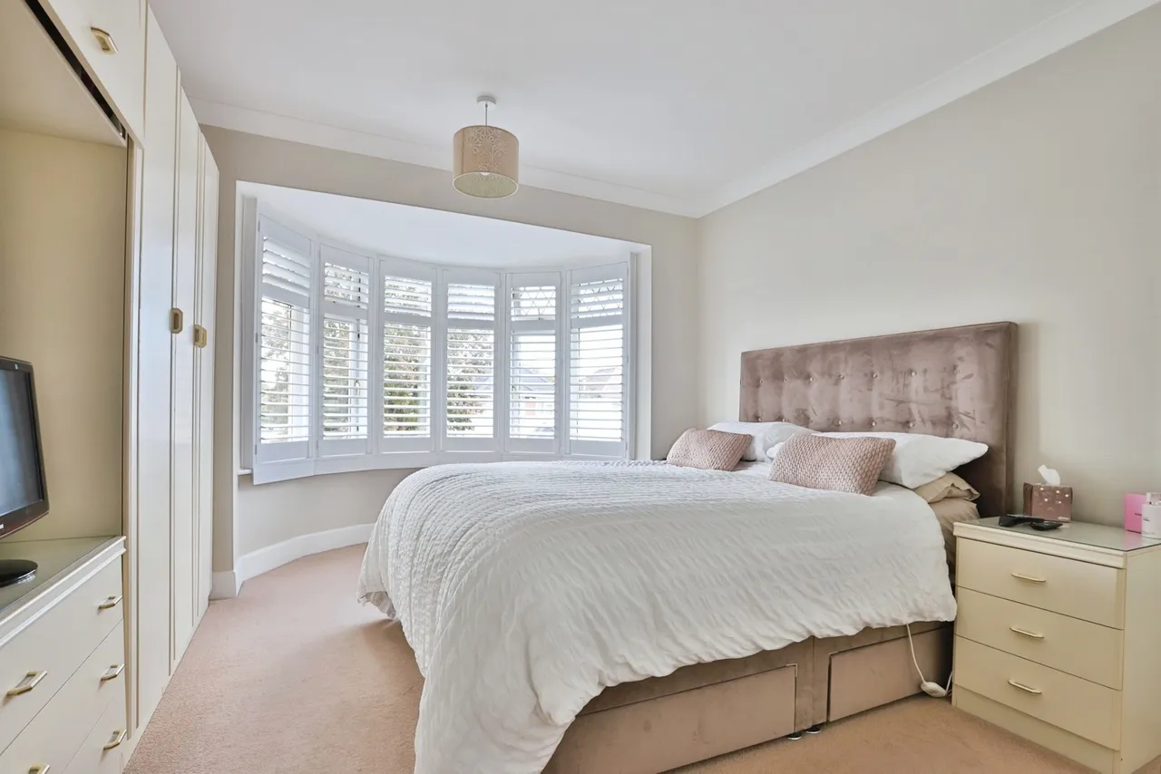 Broughton Avenue, Northbourne, BH10, photo 11