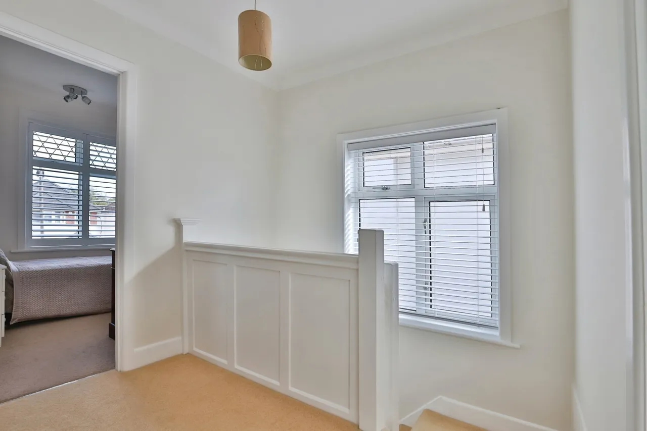 Broughton Avenue, Northbourne, BH10, photo 19