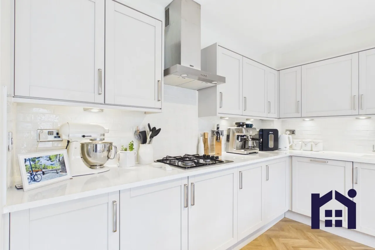 Bullrush Meadow, Standish, Wigan, WN6 0WH, photo 11