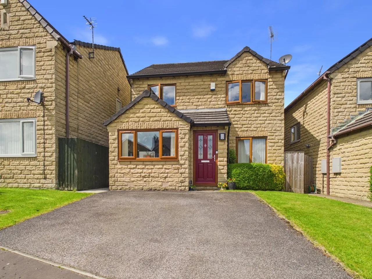 4 bed house for sale, Ambler Grove, Halifax, HX2