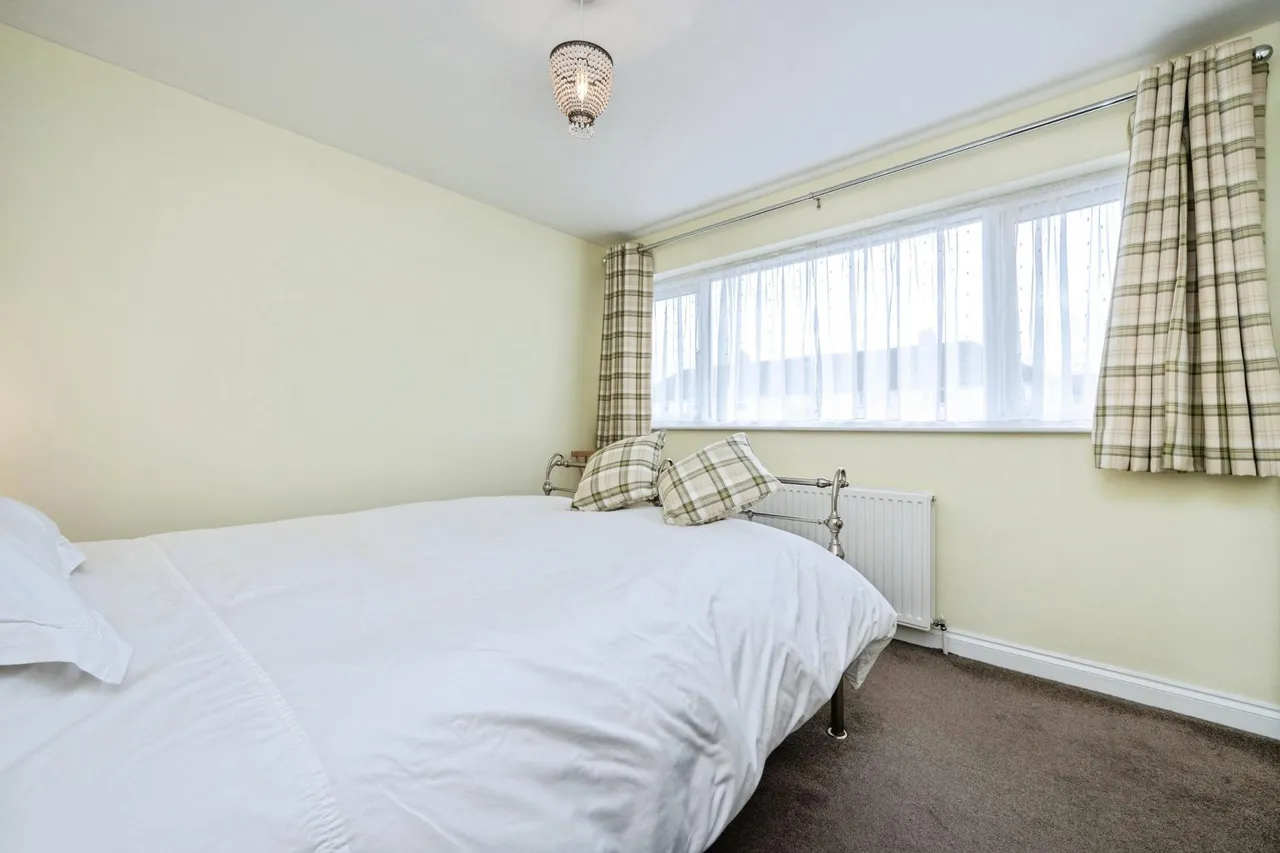 Leeds Smith Drive, Sandy, SG19, photo 17