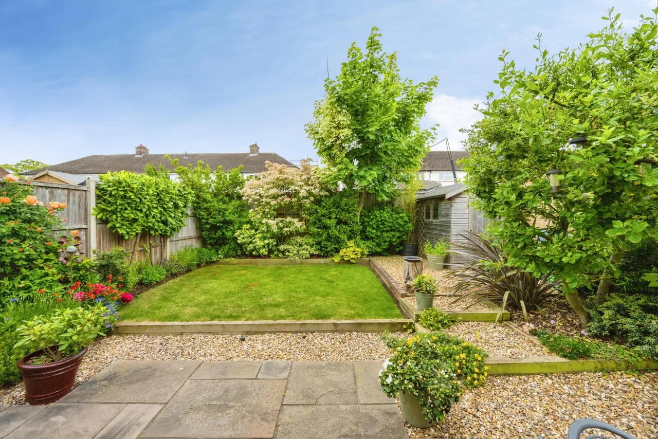 Leeds Smith Drive, Sandy, SG19, photo 23