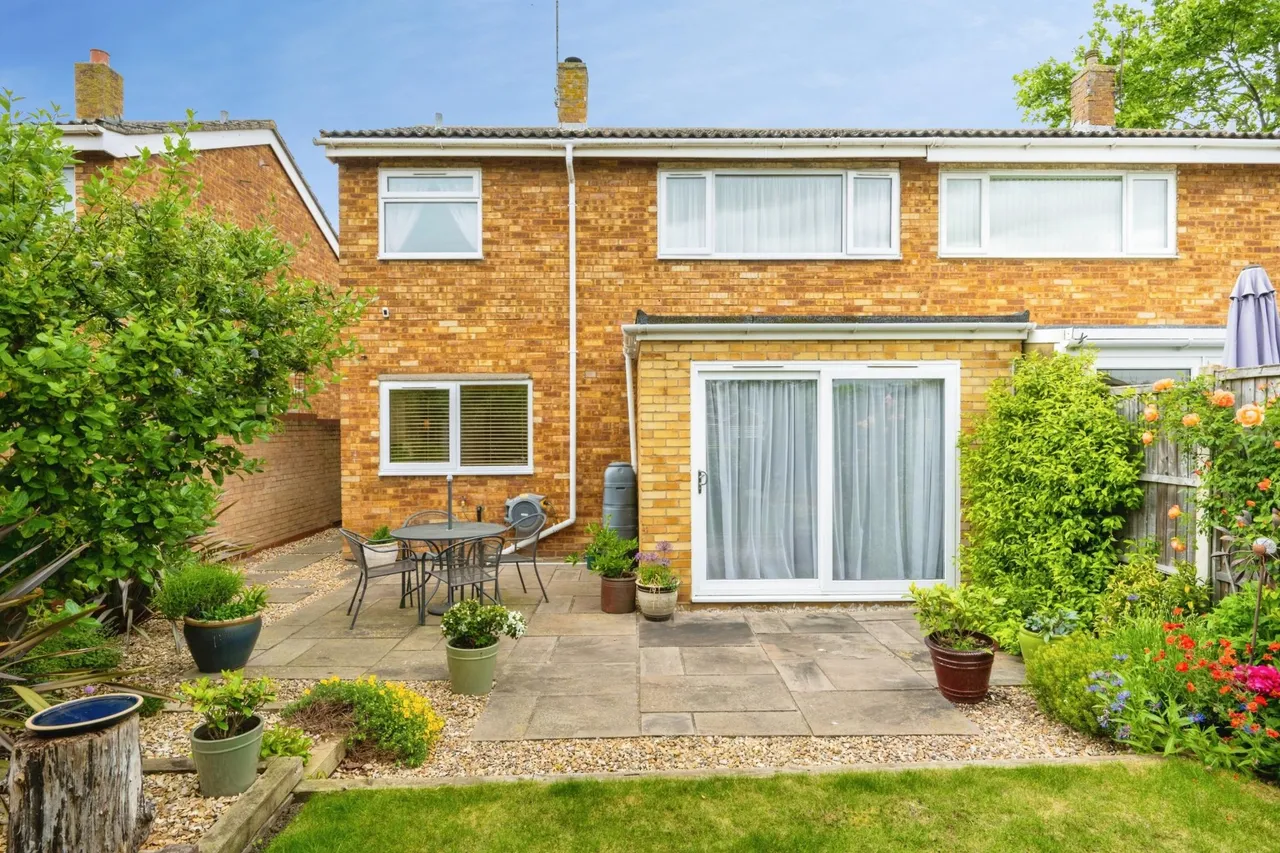 Leeds Smith Drive, Sandy, SG19, photo 24