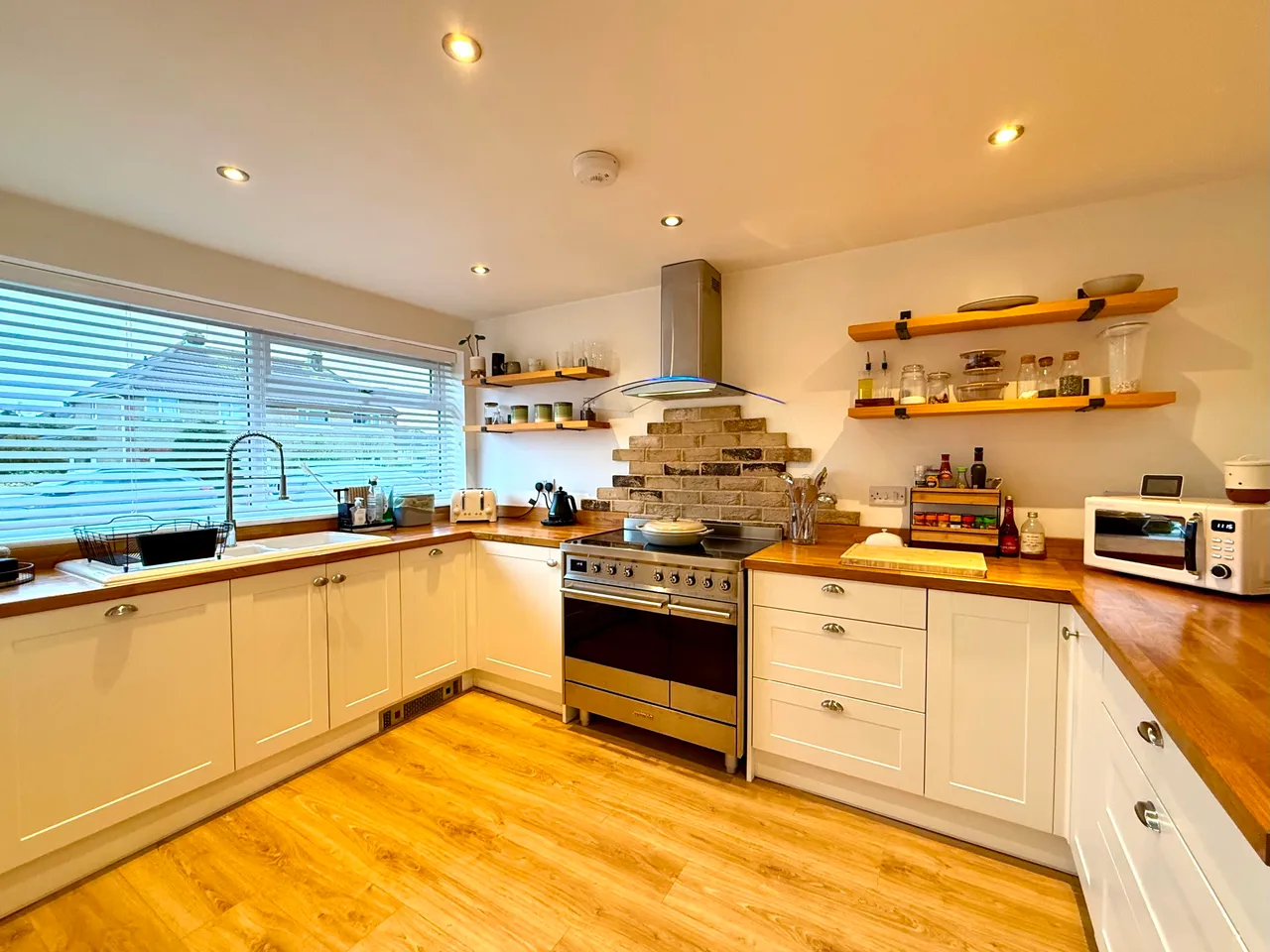 Upham Road, Swindon, Wiltshire, SN3 1DW, photo 8