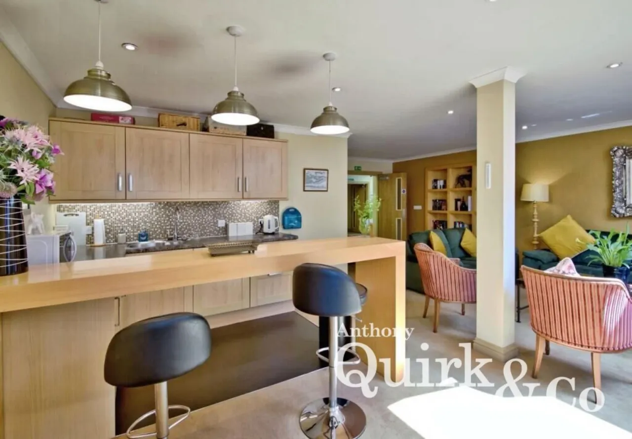 Hamilton Court, Canvey Island, SS8, photo 11
