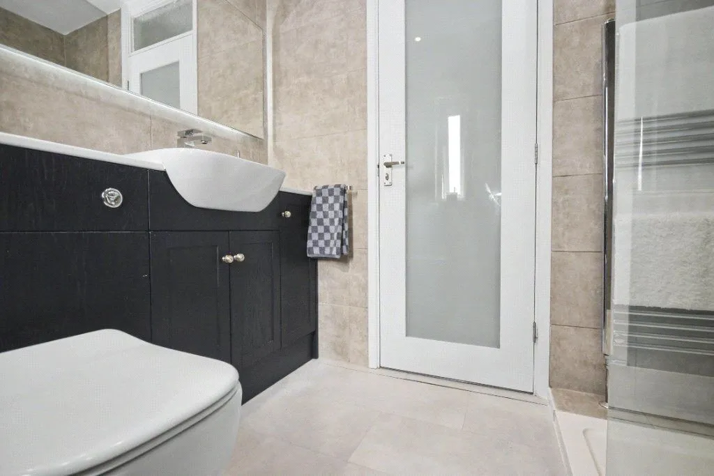Howden Way, Eastmoor, WF1, photo 21
