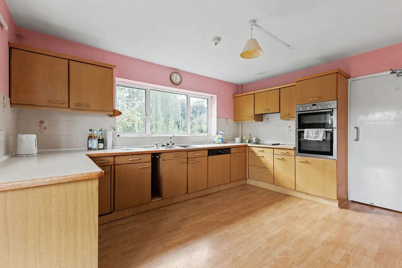 Atch Lench Road, Church Lench, WR11, photo 5