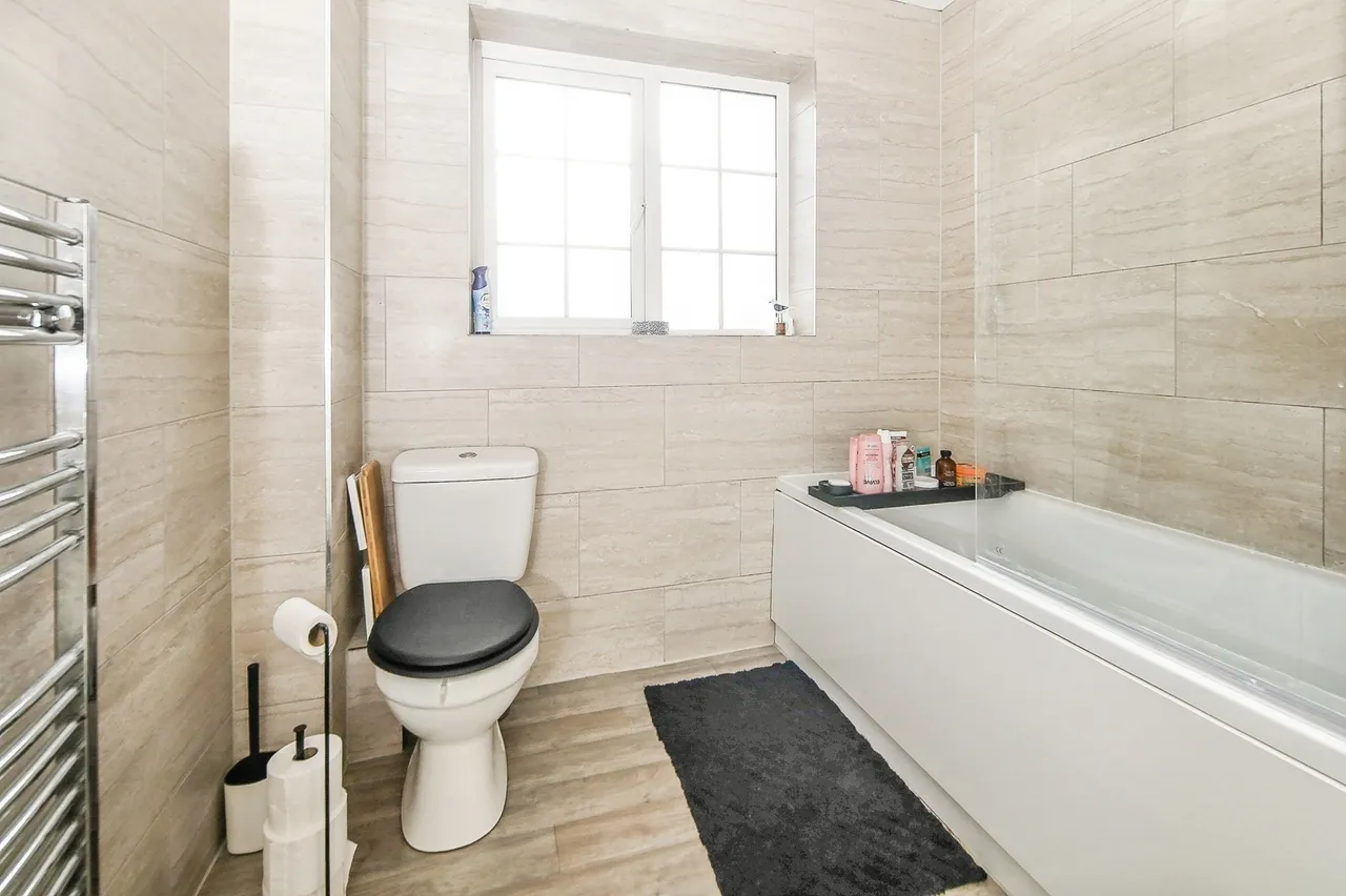 Walnut Croft, Atherstone, CV9, photo 15