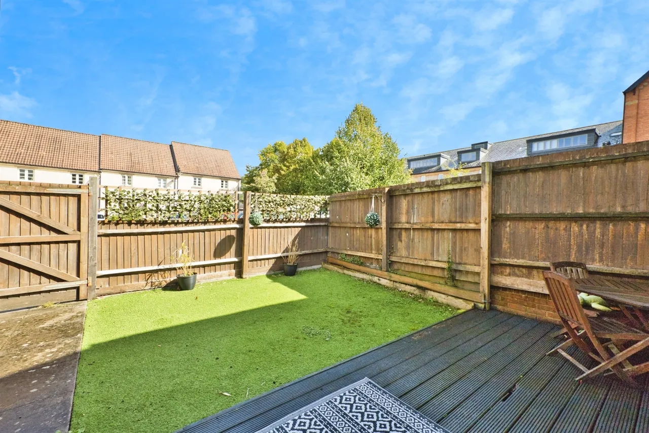 Old Mill Lane, Crewkerne, TA18, photo 7