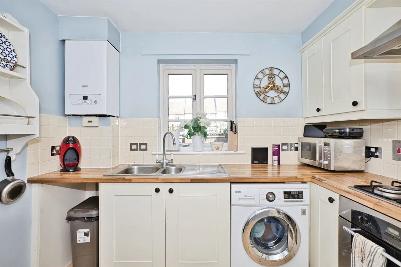 Old Mill Lane, Crewkerne, TA18, photo 12
