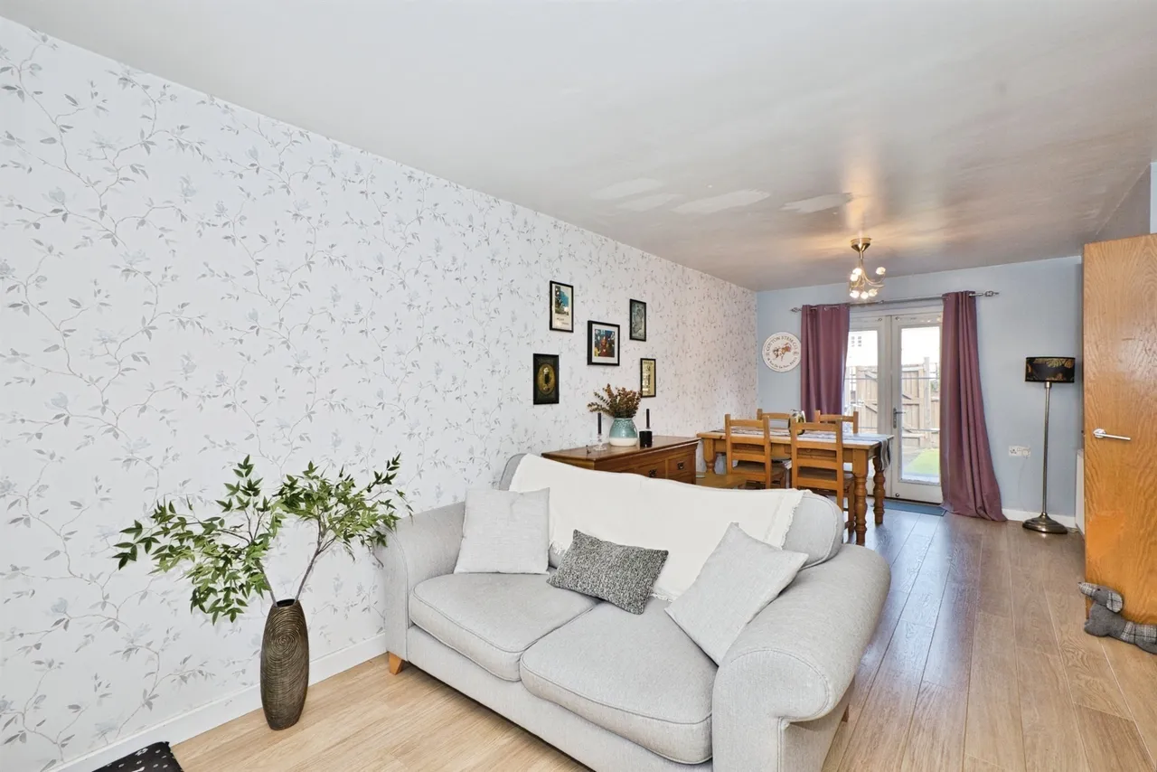 Old Mill Lane, Crewkerne, TA18, photo 4