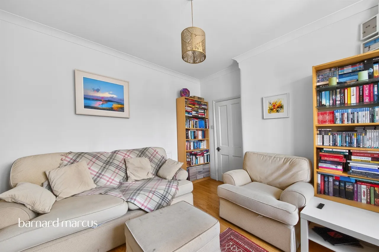 Chandos Road, London, photo 8