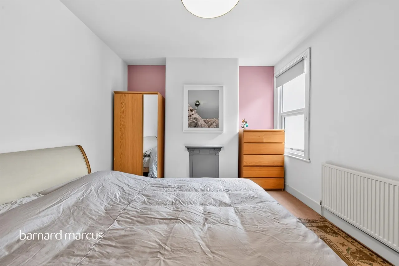 Chandos Road, London, photo 12