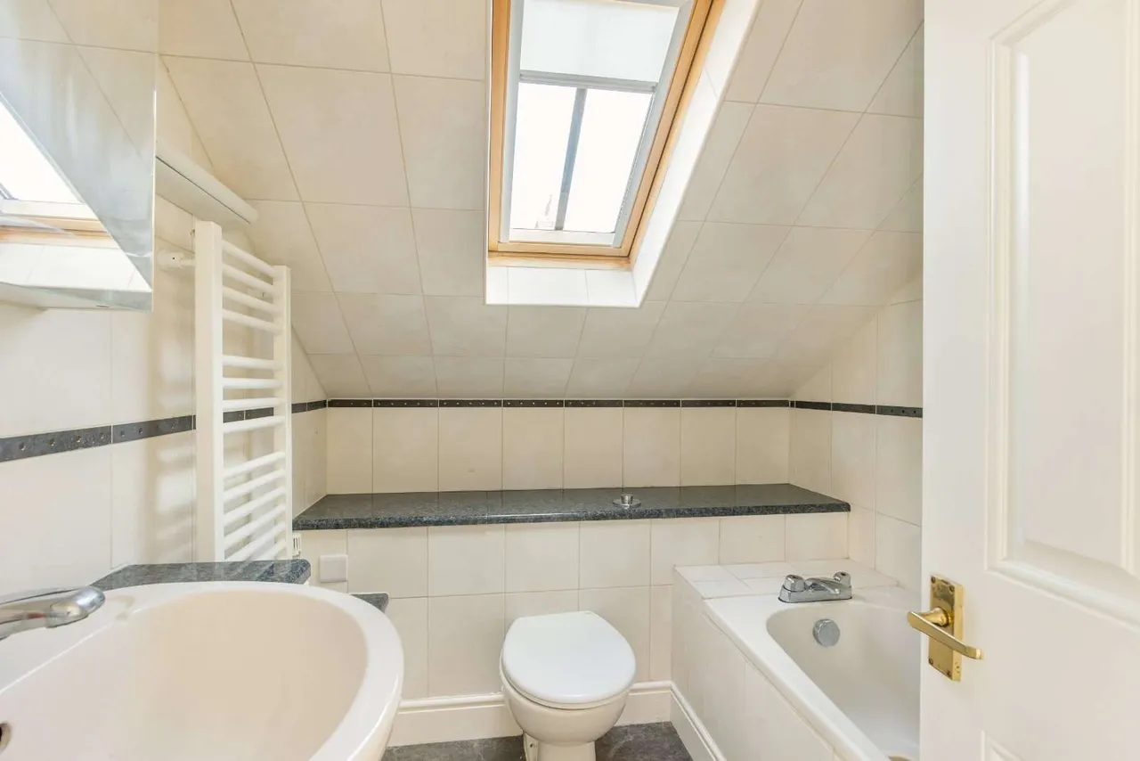 Saxon Street, Cambridge, CB2, photo 11