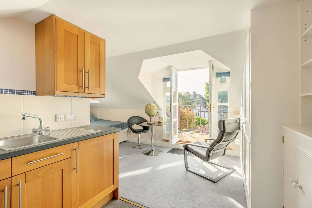 Saxon Street, Cambridge, CB2, photo 10
