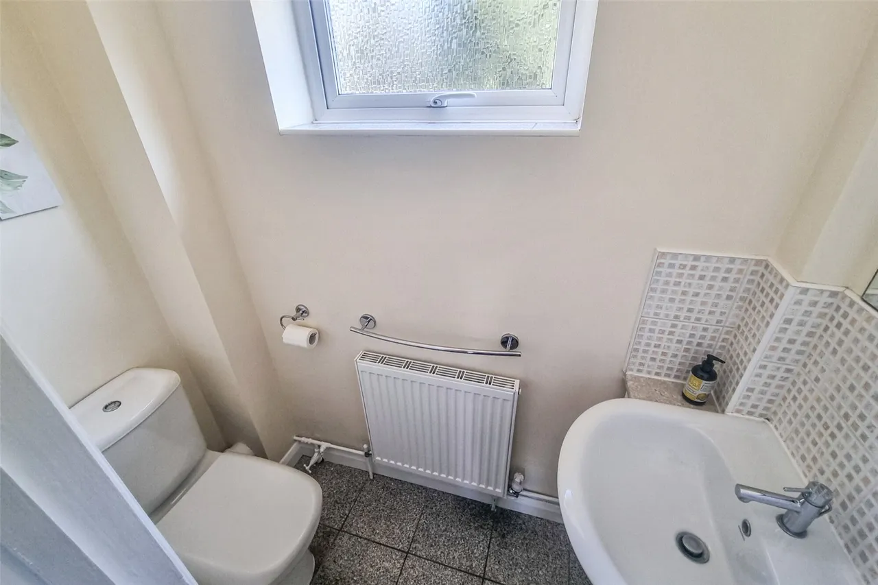 Cross Road, Ash Vale, Guildford, Surrey, GU12 5BQ, photo 10