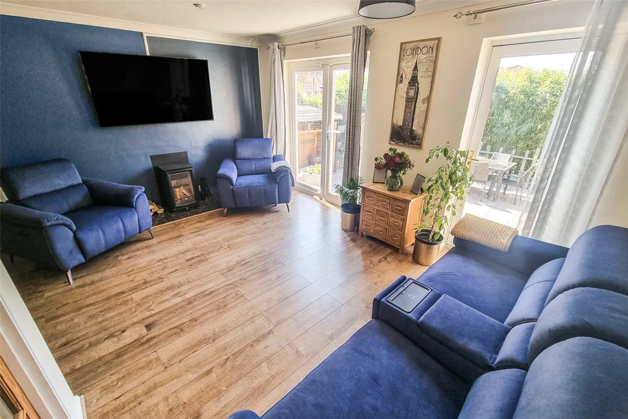 Cross Road, Ash Vale, Guildford, Surrey, GU12 5BQ, photo 8