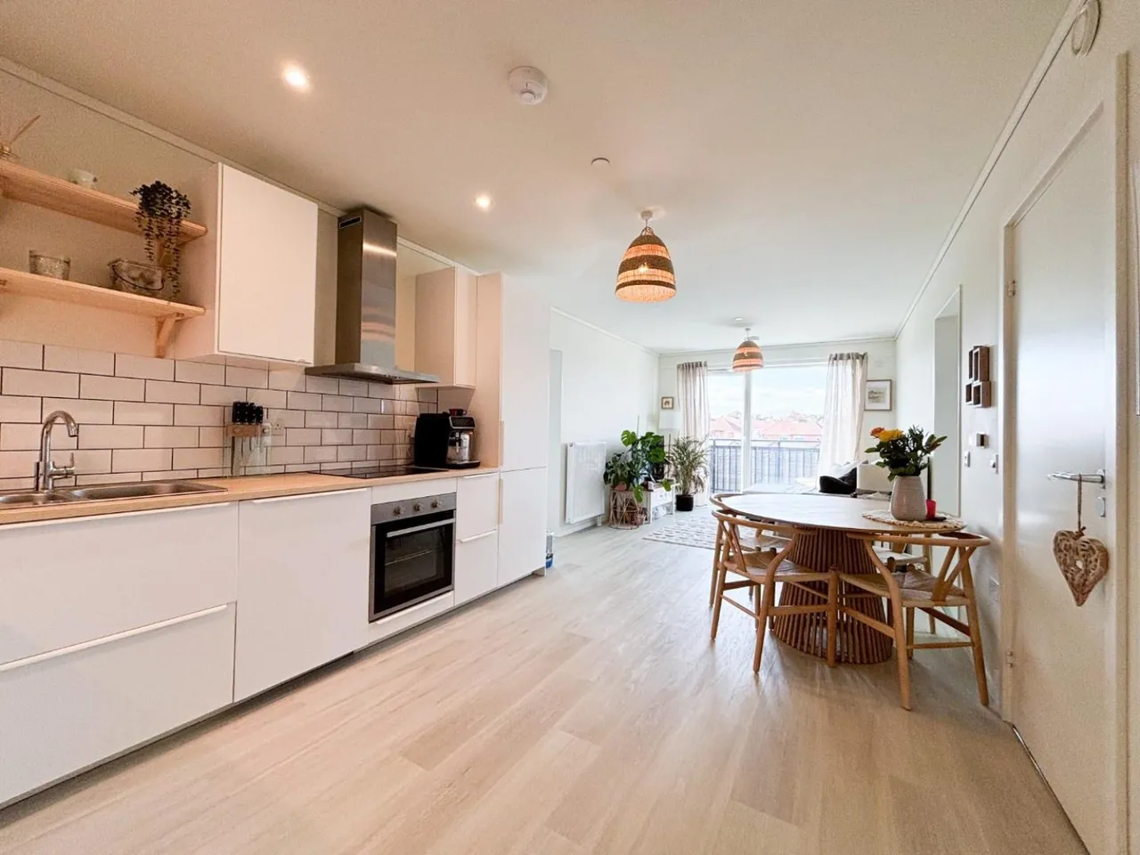 2 bed flat for sale — Hazel road, Bristol