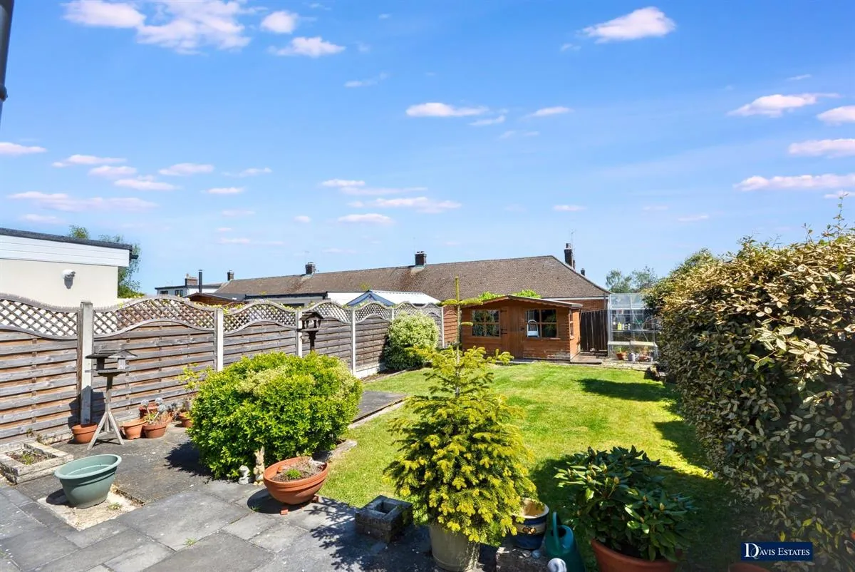 St. Albans Avenue, Cranham, Upminster, RM14, photo 4