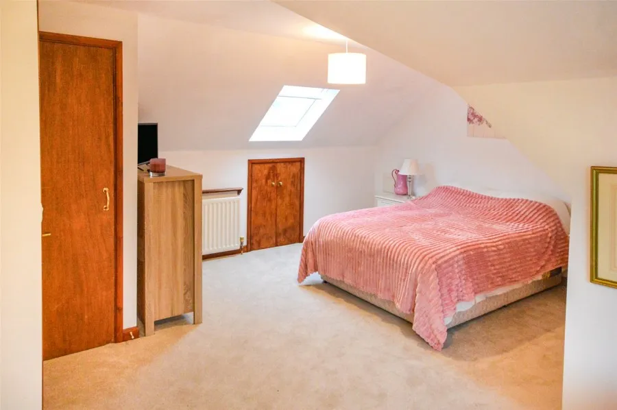 House Under Offer with 5 bedrooms in Dell Lane, Little Hallingbury, CM22, photo 11