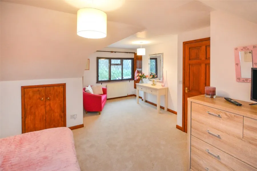 House Under Offer with 5 bedrooms in Dell Lane, Little Hallingbury, CM22, photo 13