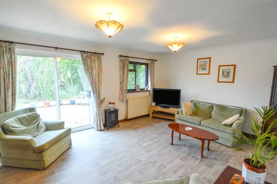 House Under Offer with 5 bedrooms in Dell Lane, Little Hallingbury, CM22, photo 4