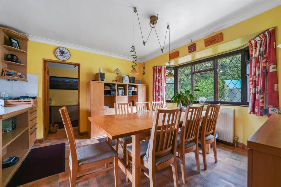House Under Offer with 5 bedrooms in Dell Lane, Little Hallingbury, CM22, photo 2