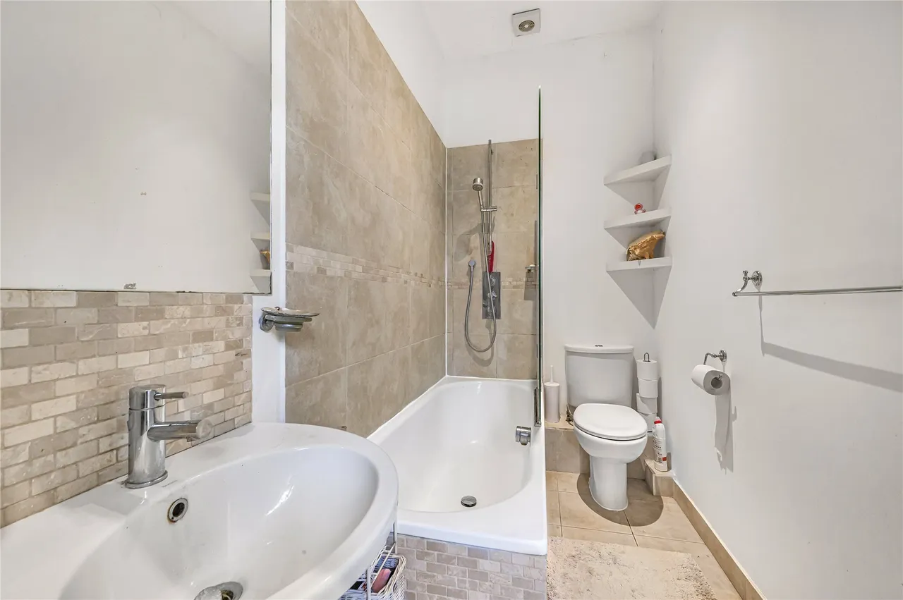 Ryde Vale Road, London, SW12, photo 8