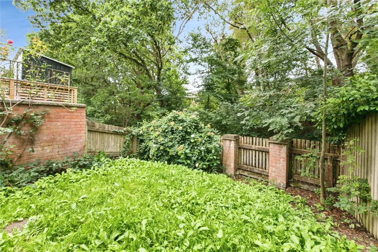 Linnet Close, Exeter, EX4, photo 12