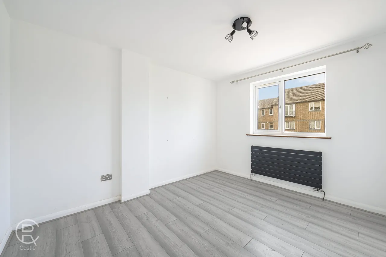 Abbeyfields Close, Hanger Lane, London, NW10 7EG, photo 9