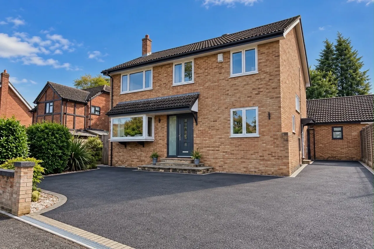 4 bed flat for sale, Fernwood Close, Ringwood, BH24