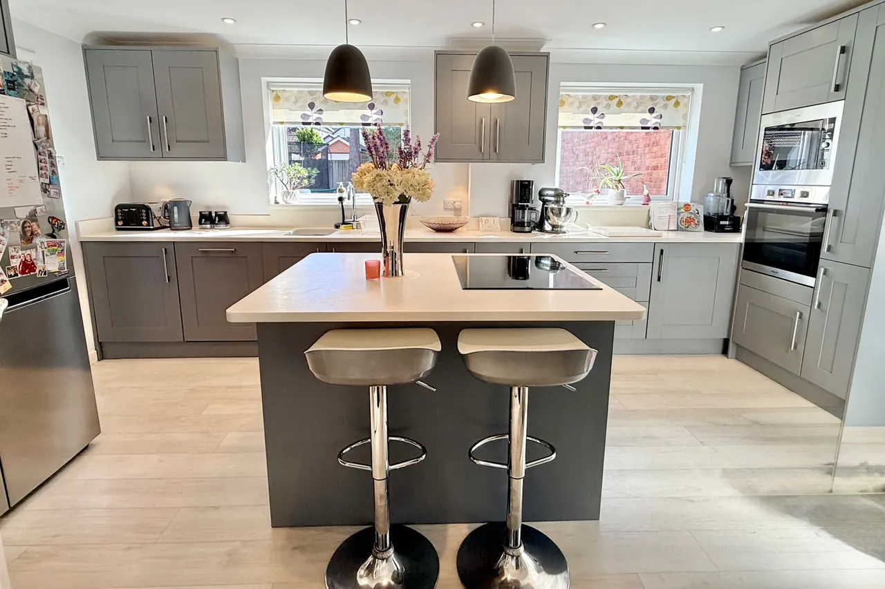 Fernwood Close, Ringwood, BH24, photo 8