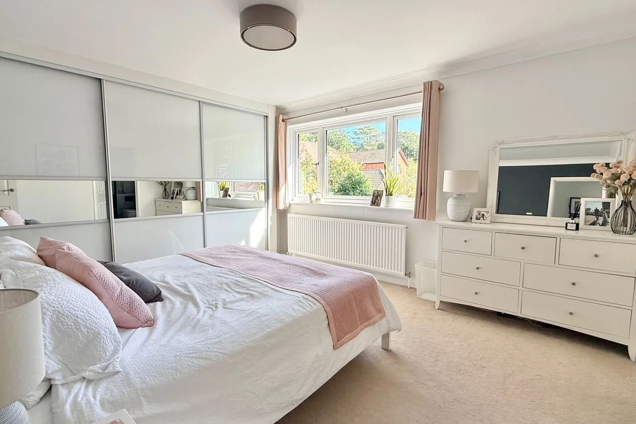 Fernwood Close, Ringwood, BH24, photo 19