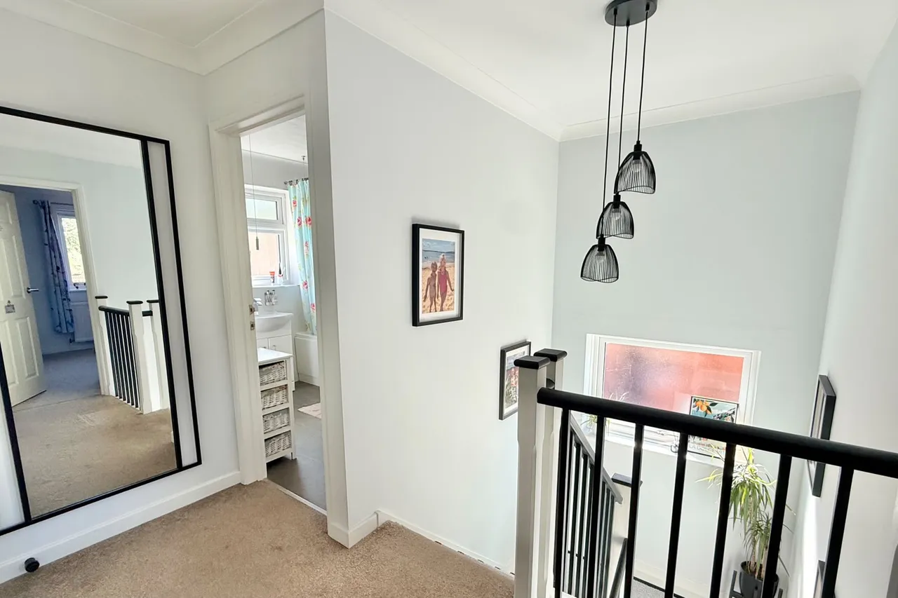 Fernwood Close, Ringwood, BH24, photo 17