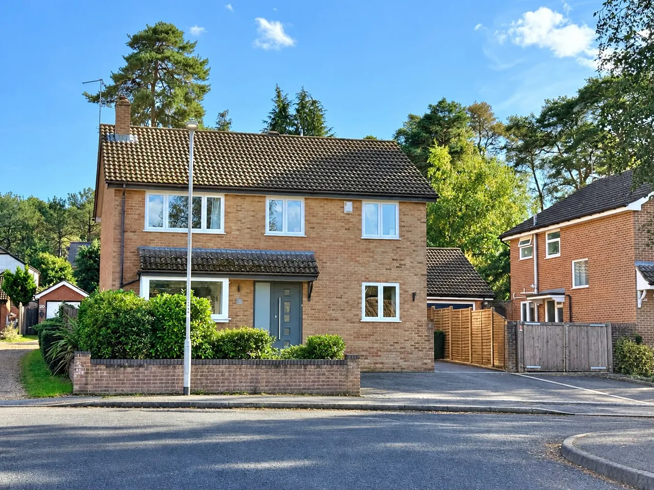 Fernwood Close, Ringwood, BH24, photo 3