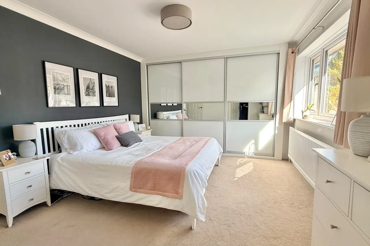 Fernwood Close, Ringwood, BH24, photo 18