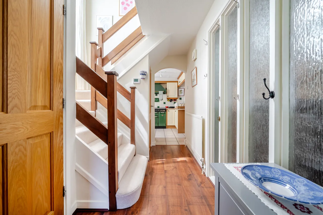 Mower Place, Cranleigh, GU6, photo 7