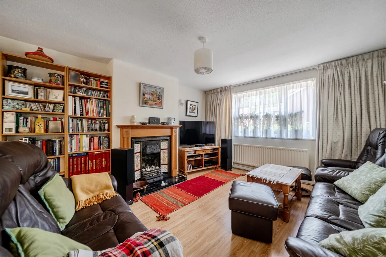 Mower Place, Cranleigh, GU6, photo 5