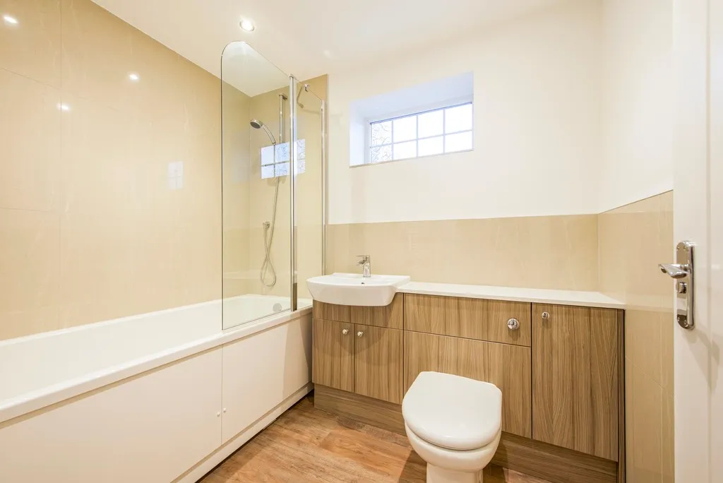 Harefield Road, Uxbridge, photo 20