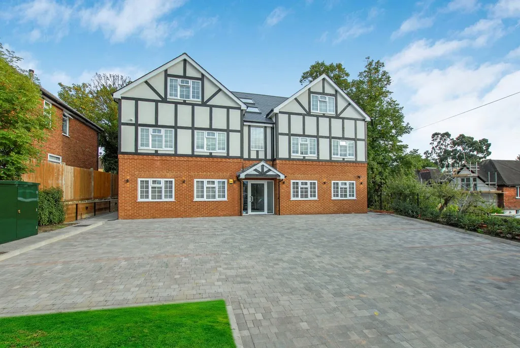 Harefield Road, Uxbridge, photo 13