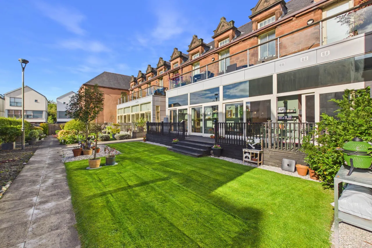Gartloch Avenue, Glasgow, photo 26